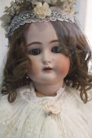 фото к теме - Удивительный мир старинных кукол
